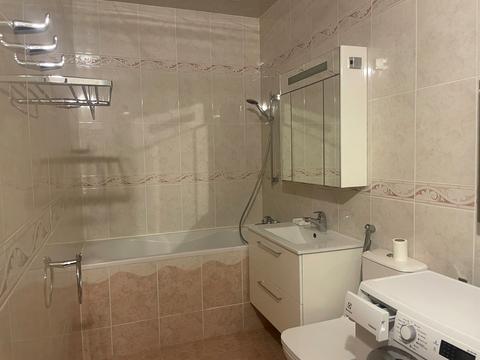 квартира за адресою Олександра Кониського вул., 52-58