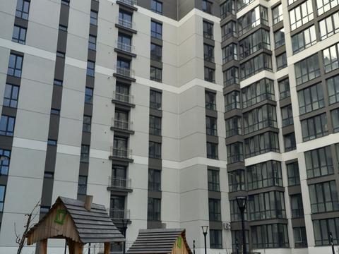 квартира за адресою Олександра Довженка вул., (Будинок 13)