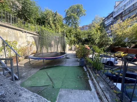 квартира за адресою Олександра Кониського вул., 52-58