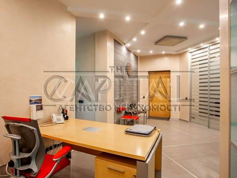 комерційна за адресою Василя Тютюнника вул. (Анрі Барбюса), 5-В