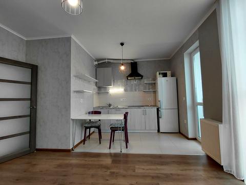 квартира по адресу Семьи Кульженков ул. (Дегтяренко Петра), 37