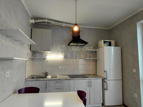 квартира по адресу Семьи Кульженков ул. (Дегтяренко Петра), 37