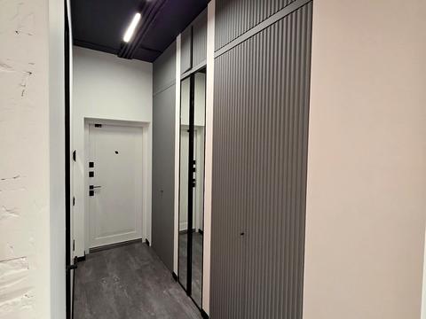 комерційна за адресою Андрія Верхогляда вул. (Михайла Драгомирова), 14-А