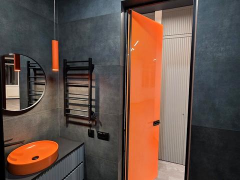 комерційна за адресою Андрія Верхогляда вул. (Михайла Драгомирова), 14-А