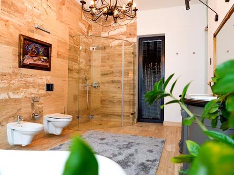 будинок за адресою Центральна вул., 15