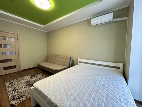 квартира за адресою Київ, Драгоманова вул., 2-А