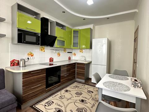 квартира за адресою Київ, Драгоманова вул., 2-А