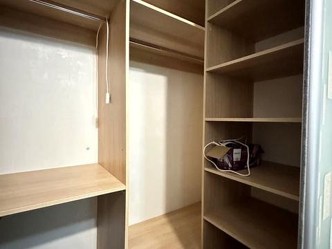 квартира за адресою Київ, Драгоманова вул., 2-А