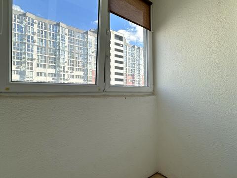 квартира за адресою Київ, Драгоманова вул., 2-А