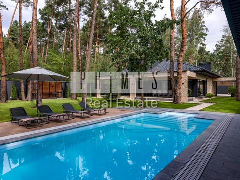 будинок за адресою Плютовська вул., 25