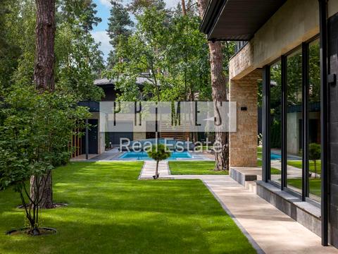 будинок за адресою Плютовська вул., 25