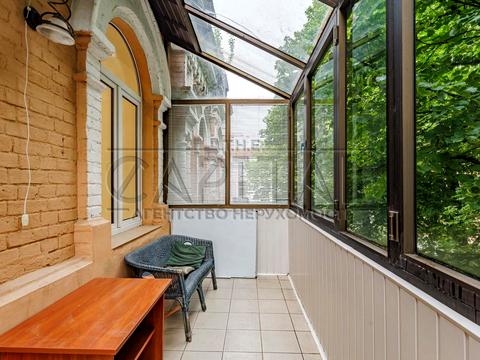 комерційна за адресою Київ, Лютеранська вул., 12