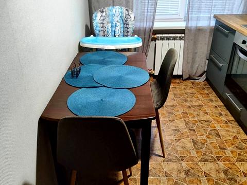 квартира за адресою Нагірна вул., 87;87/1