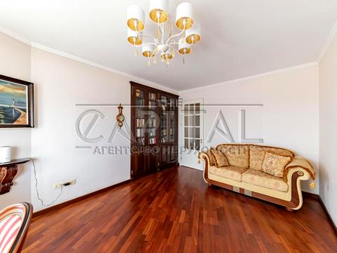 будинок за адресою Ломаківська вул. (Мічуріна)