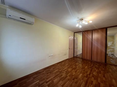 квартира за адресою Менделєєва вул., 12