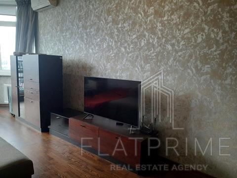 квартира за адресою В'ячеслава Чорновола вул., 27