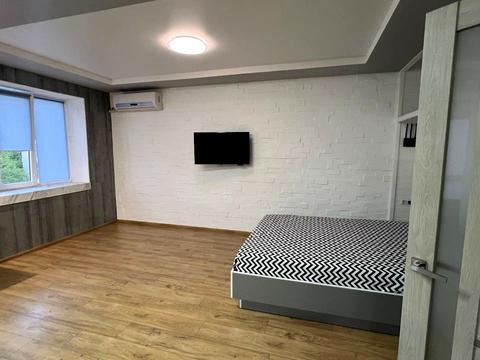 квартира по адресу Андрея Мельника ул., (Будинок 1)