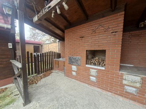 будинок за адресою Шкільна, 9