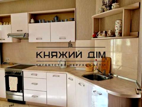 квартира по адресу Ревуцкого ул., 7-В