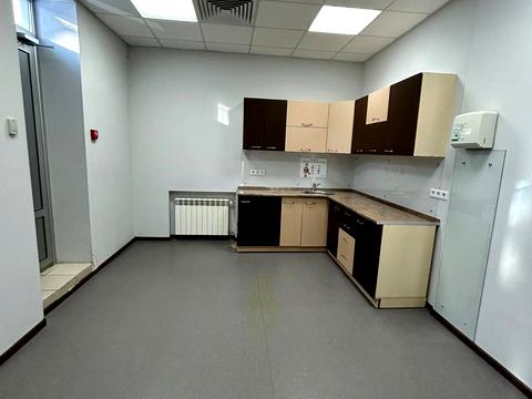 комерційна за адресою Київ, Васильківська вул., 14