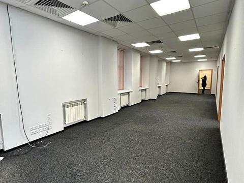 комерційна за адресою Київ, Васильківська вул., 14