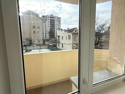 квартира за адресою Івано-Франківськ, Ленкавського вул., 4