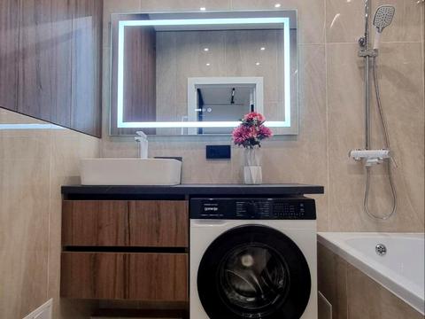 квартира за адресою Мартинова просп., (вул. Щаслива, 63)