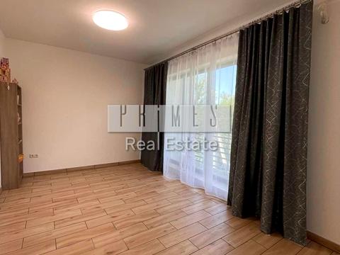 дом по адресу Івана Білика ул. (Яблунева)