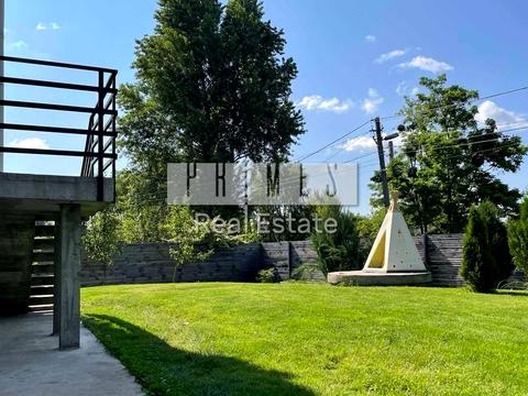 дом по адресу Івана Білика ул. (Яблунева)