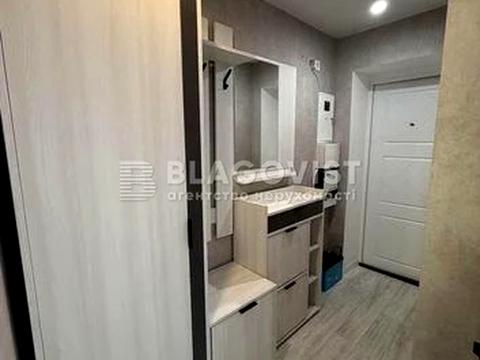 квартира за адресою Академіка Білецького вул., 3