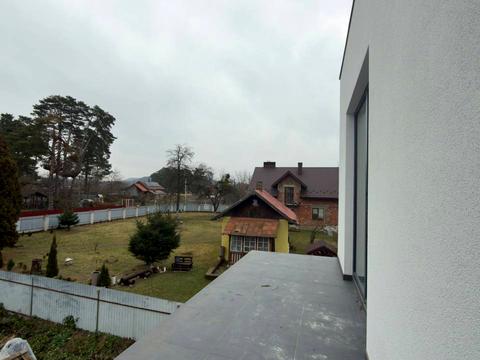 будинок за адресою Хвойна вул., 8