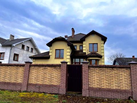 будинок за адресою с. Микитинці, Черепкова, 43