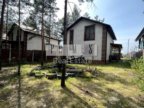 будинок за адресою Набережна вул.