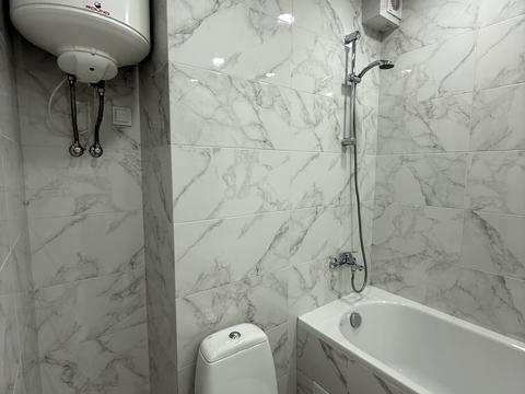 квартира за адресою Олега Мудрака вул. (Генерала Наумова), 1-Б