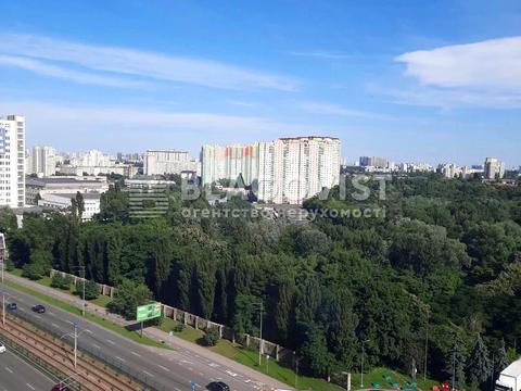 квартира за адресою Любомира Гузара просп. (Космонавта Комарова), 26