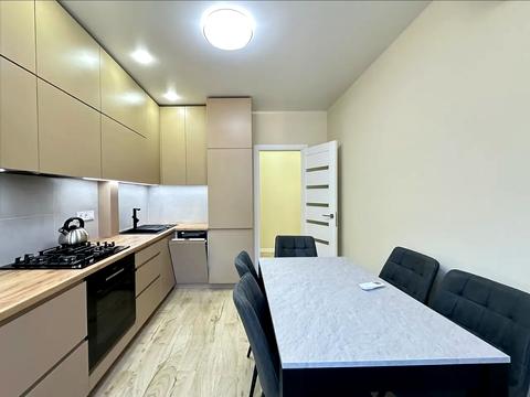 квартира за адресою Свободи вул., 301