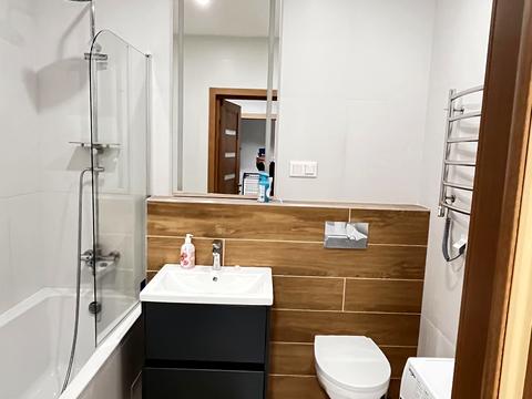 квартира за адресою Воскресенська вул., 18