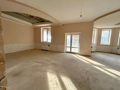 будинок за адресою с. Микитинці, Черепкова, 43