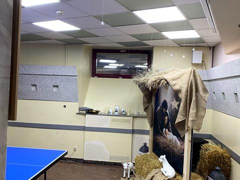 комерційна за адресою Дмитра Яворницького просп. (Карла Маркса), 20