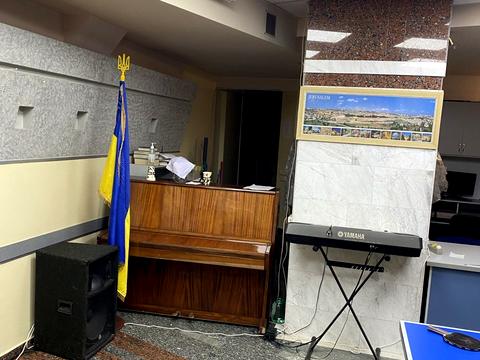 комерційна за адресою Дмитра Яворницького просп. (Карла Маркса), 20