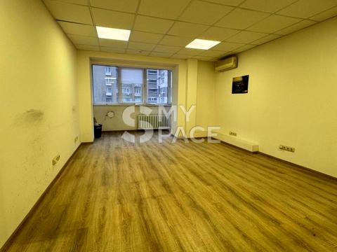 комерційна за адресою Антоновича вул. (Горького), 91/14