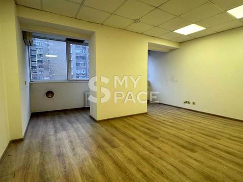 комерційна за адресою Антоновича вул. (Горького), 91/14