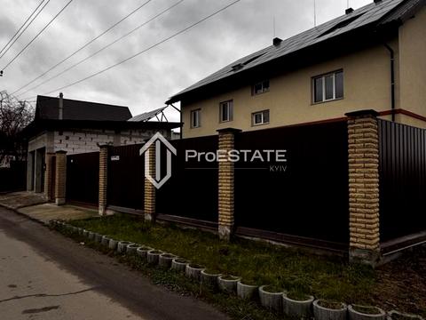 будинок за адресою Віри Онацької вул.