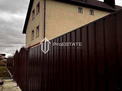 будинок за адресою Віри Онацької вул.