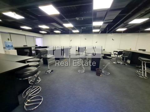 комерційна за адресою Вадима Гетьмана вул., 6