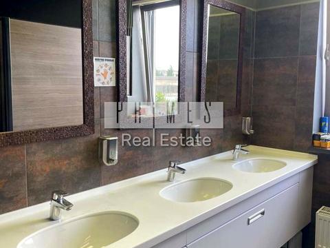 комерційна за адресою Вадима Гетьмана вул., 6