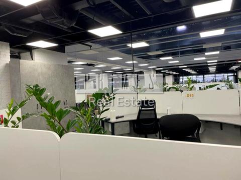 комерційна за адресою Вадима Гетьмана вул., 6