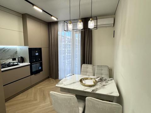 квартира за адресою Юліана Пелеша вул., 3