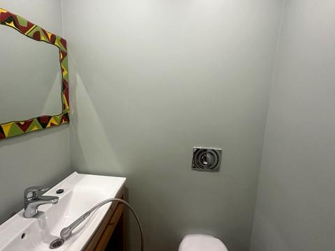 коммерческая по адресу Витовского ул. (Дзержинского), 30