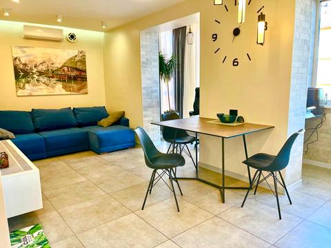 квартира за адресою Кленова вул., 47